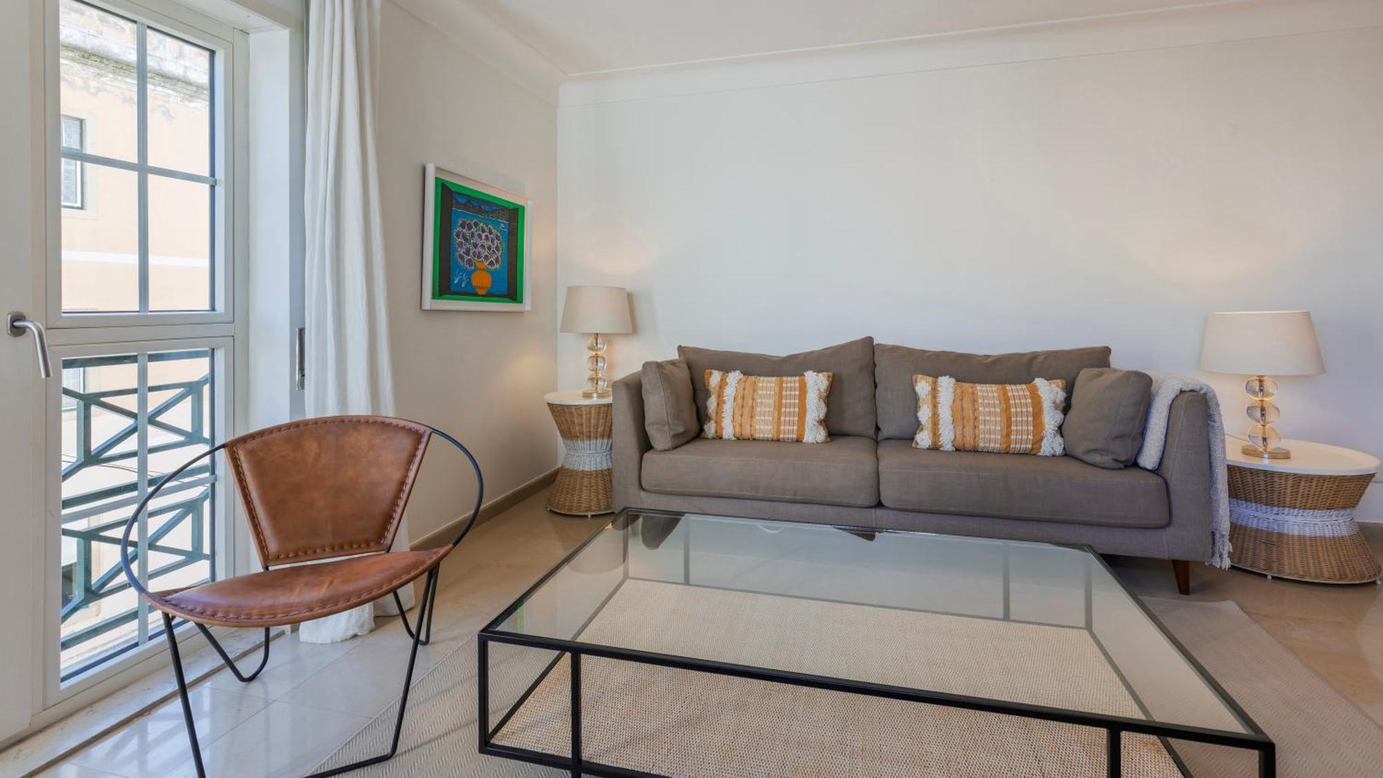 Stylish Apartment With Parking By Lovelystay Lisbona Esterno foto